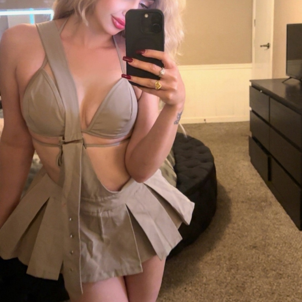 Cute outfit